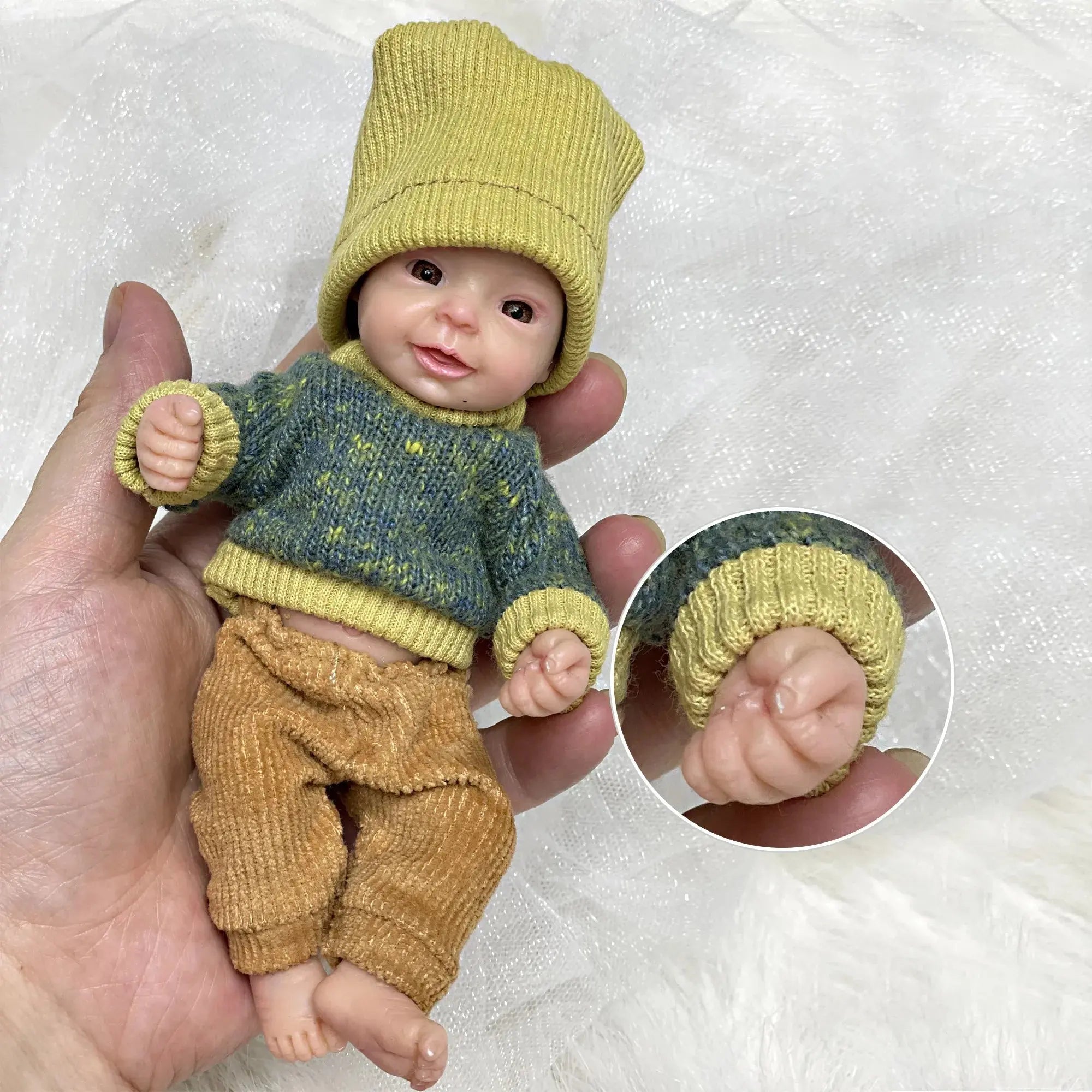 Image of Reborn Baby Dolls Lovely 6 Inch Palm Newborn Babies Full Body