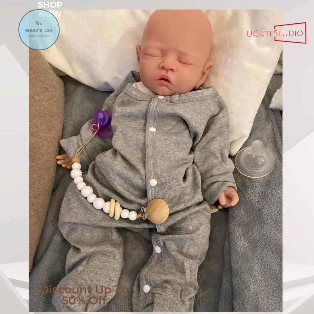 Realistic Full Silicone Reborn Baby Doll Full Body, 3140g with Clothes – Perfect Gift for Children rebornbabydolls.shop