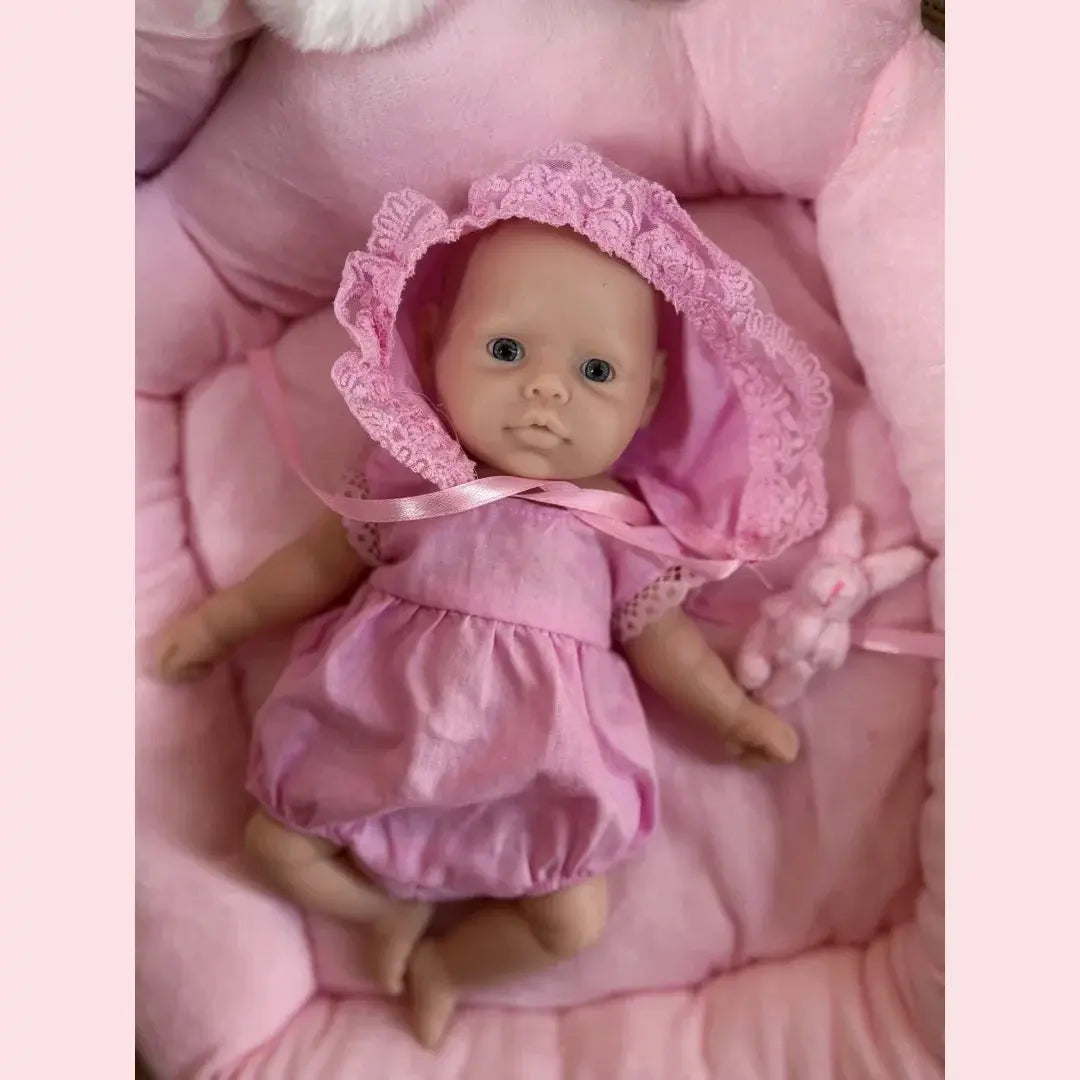Image of Reborn Baby Dolls 10Inch /2 Styles Washable Unpainted Open Eyes Solid