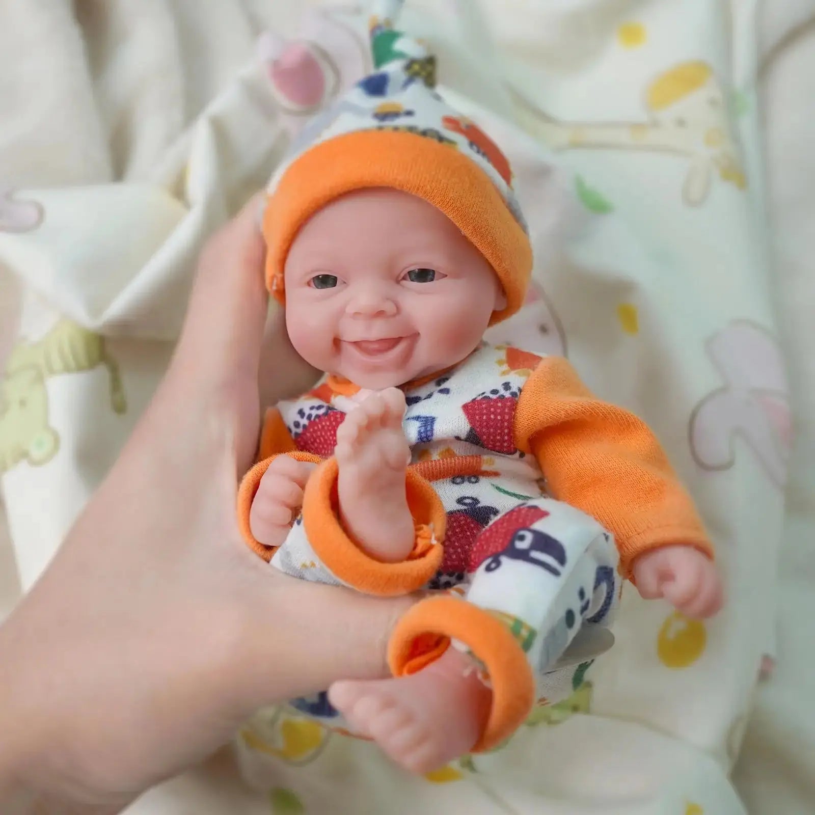 Image of Reborn Baby Dolls Reborn Silicone Baby Doll 7 Inch Mini Realistic