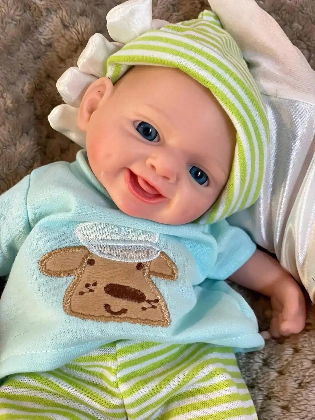 Image of Reborn Baby Dolls Saskia 10-Inch Lifelike Solid Silicone Reborn Boy |