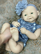 Image of Reborn Baby Dolls 18Inch Girl Vivienne Bebê Reborn Dolls Unpainted