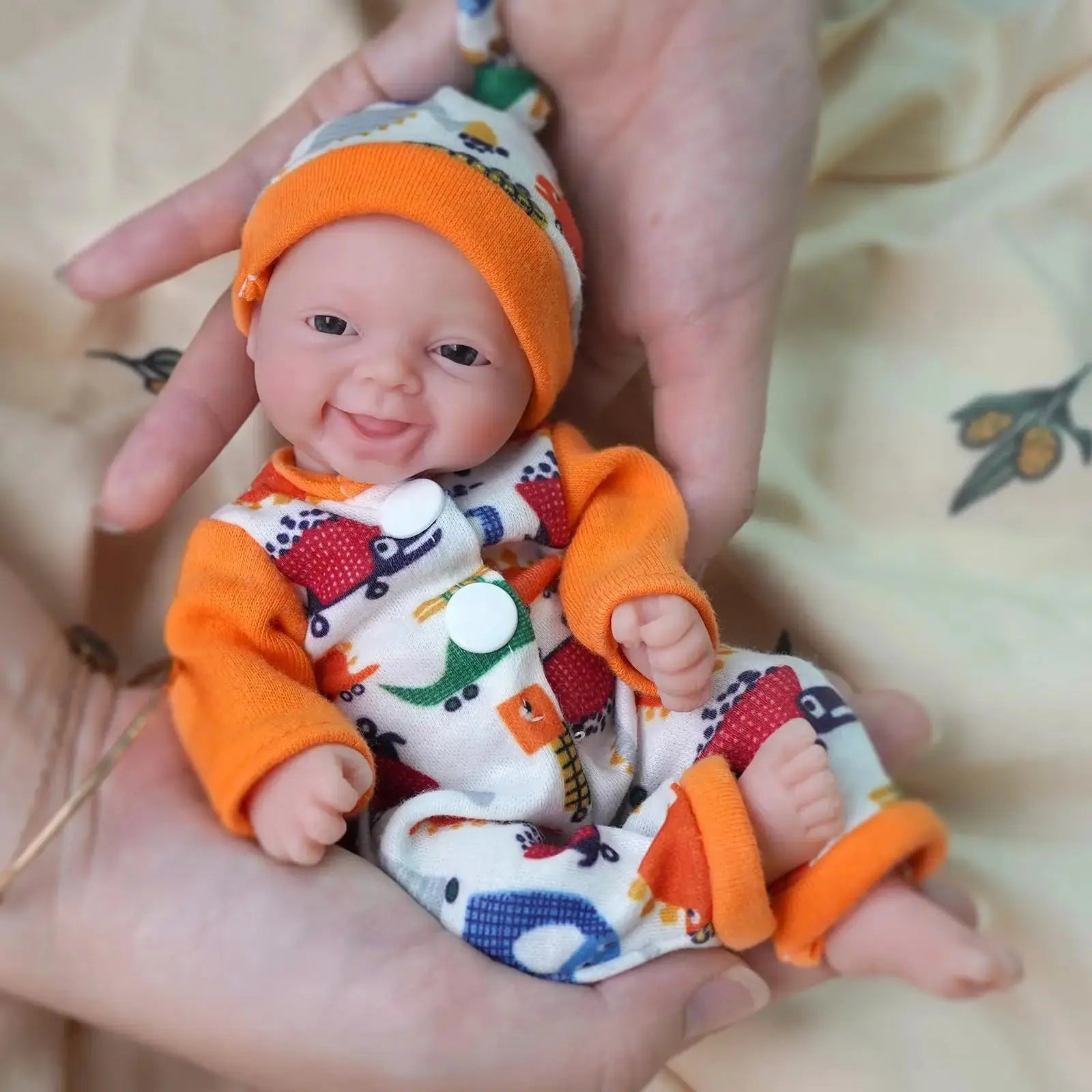 Image of Reborn Baby Dolls Reborn Silicone Baby Doll 7 Inch Mini Realistic