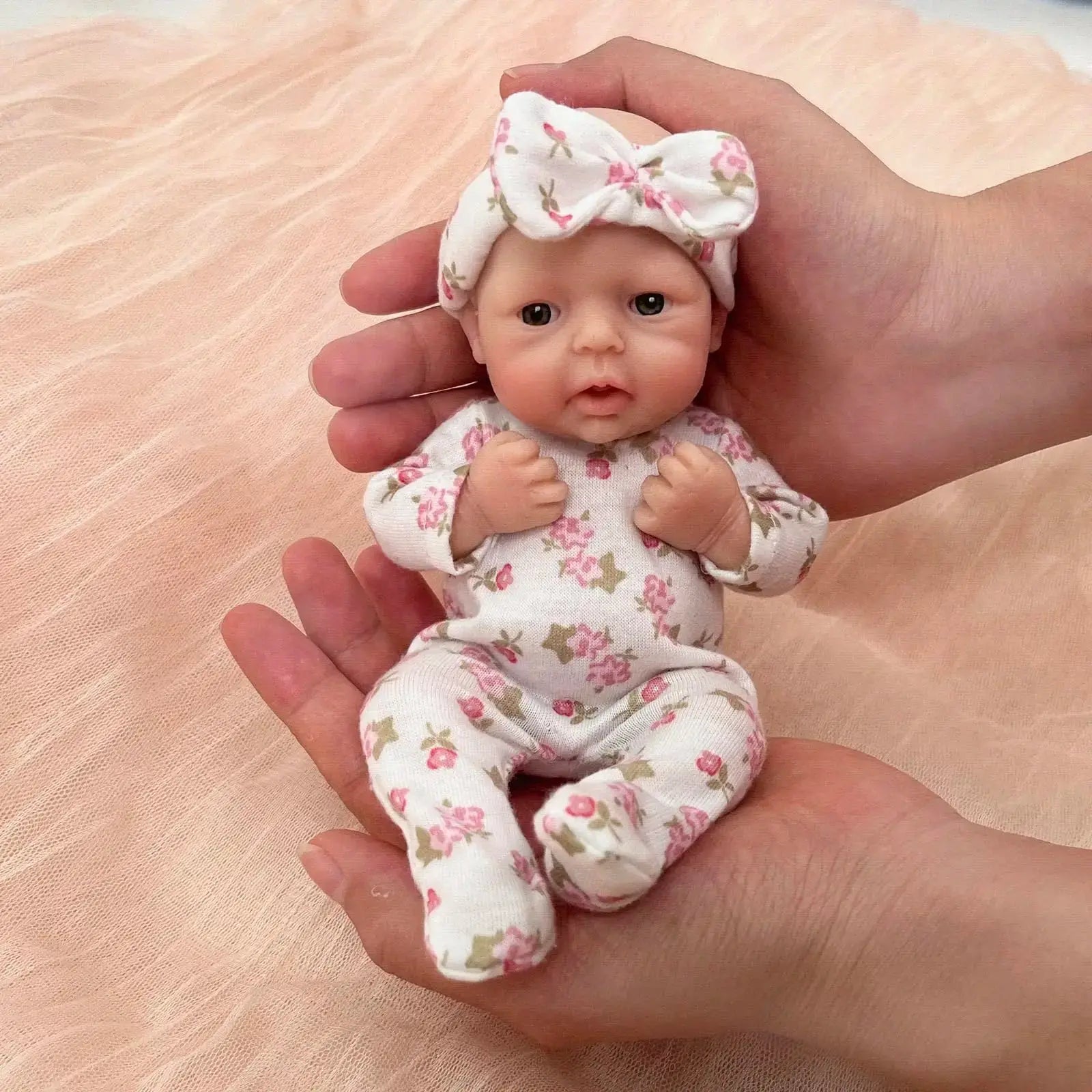 Image of Reborn Baby Dolls 7 Inch Cuddly Mini Silicone Reborn Doll,Body Soft