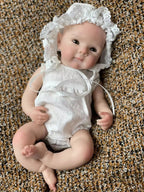 Image of Reborn Baby Dolls 33Cm Open Eyes Bettie Solid Silicone Bebe Reborn