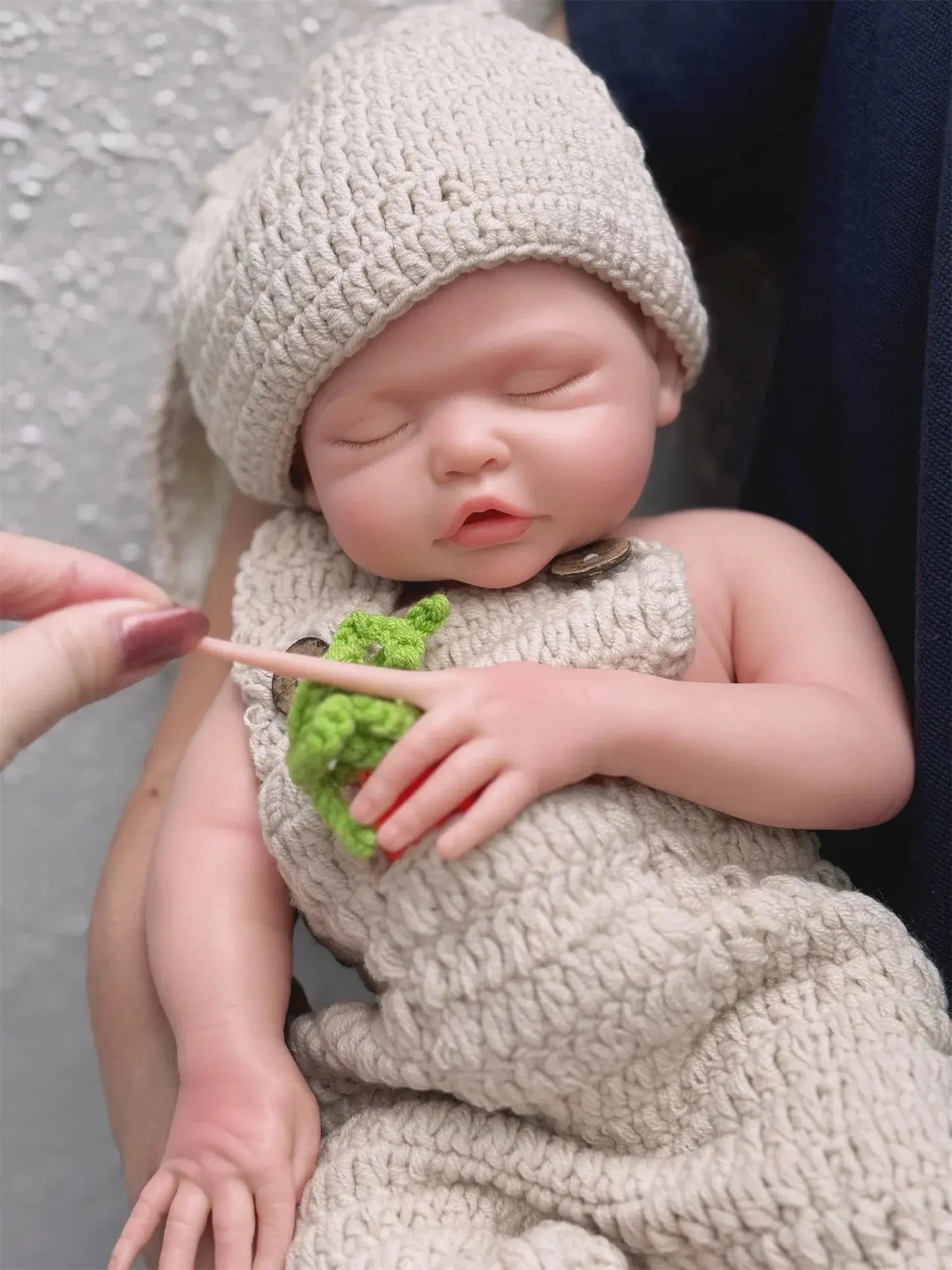 Image of Reborn Baby Dolls Can Open Mouth 17Inch Washable Close Eyes Full Body
