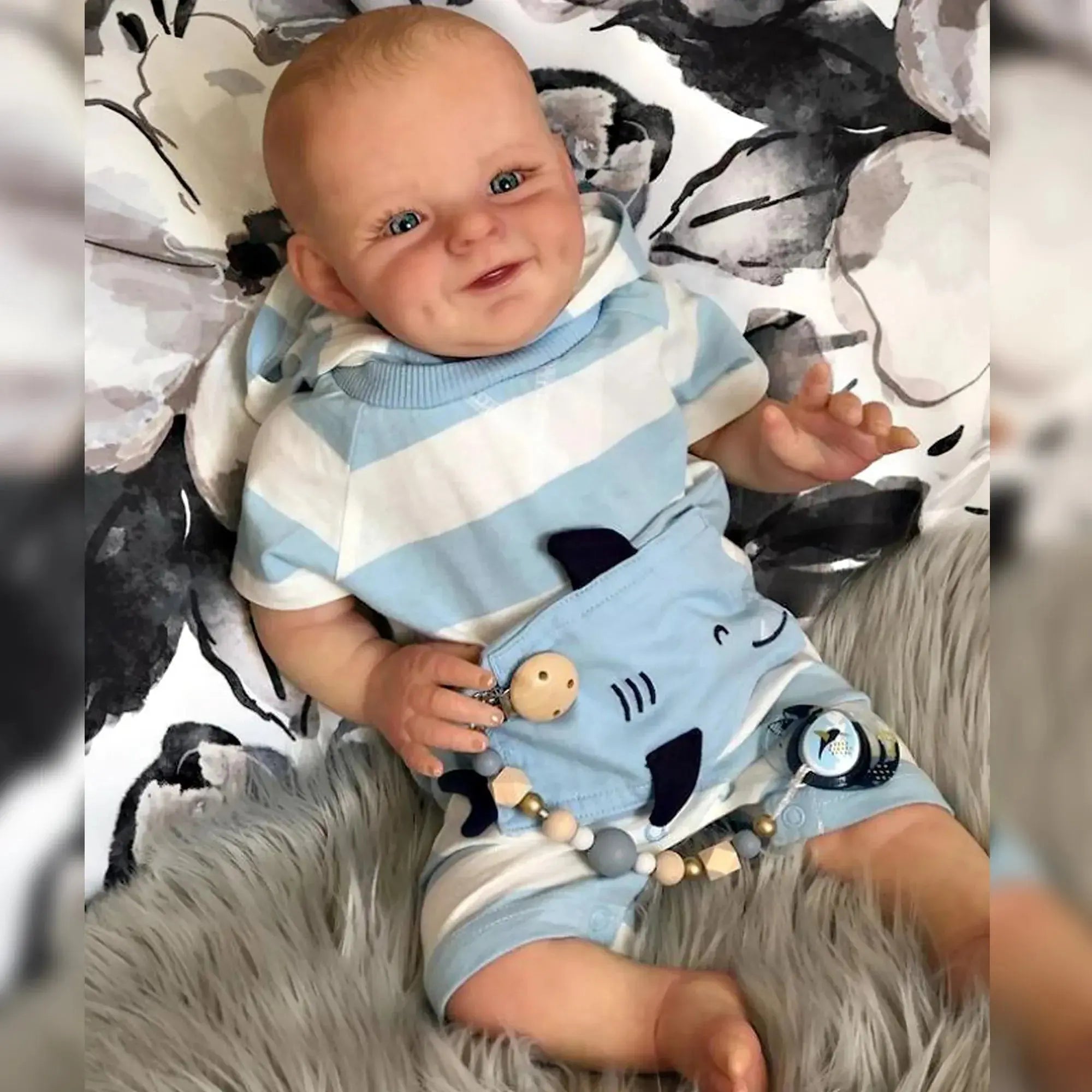 Image of Reborn Baby Dolls Shaya 20-22" Reborn Dolls 3D Painted Smile Boy Soft