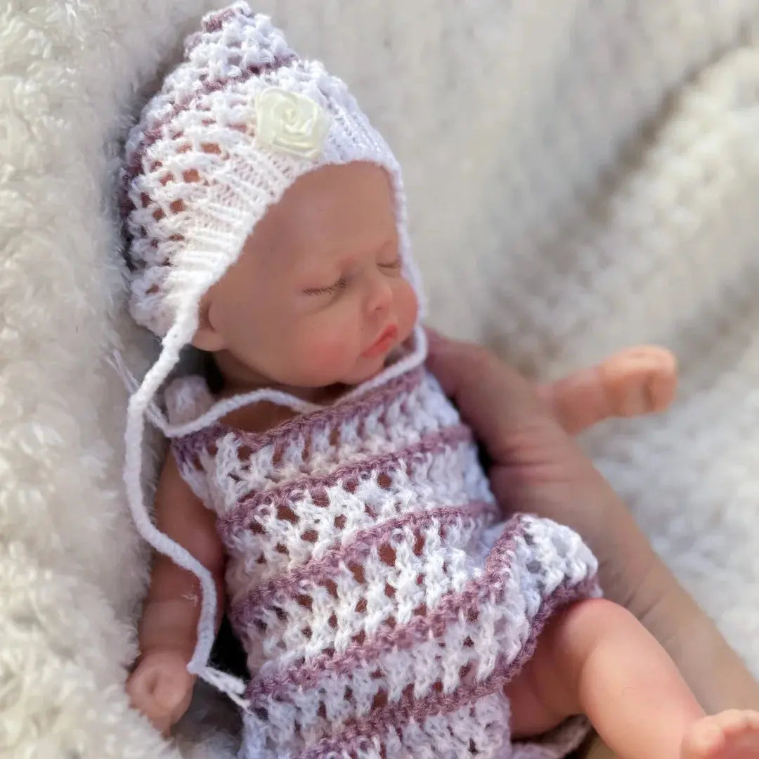 Image of Reborn Baby Dolls 10Inch Sleeping Silicone Bébé Reborn Girl Doll With