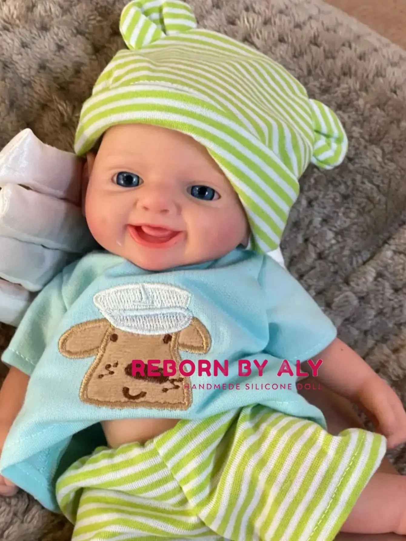 Solid Silicone Reborn Boy Doll - Handcrafted Baby Art for Collectors & Gifting - Smile Reborn Baby Doll - Doll gift For kids rebornbabydolls.shop
